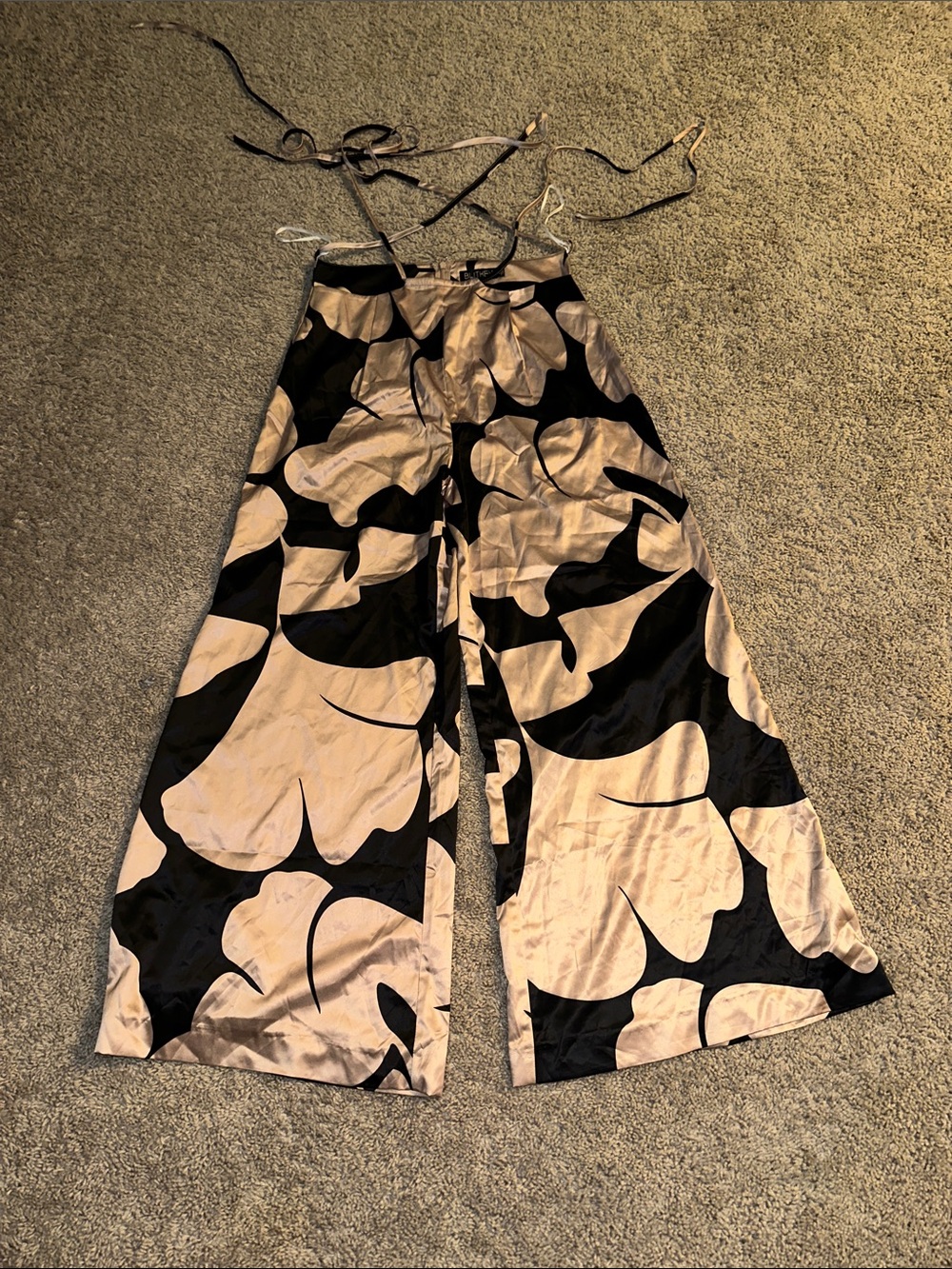 Wide-Leg Satin Jumpsuit with Beige and Black Floral Pattern